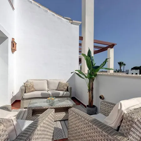 Holiday home Aloha Terraced House *